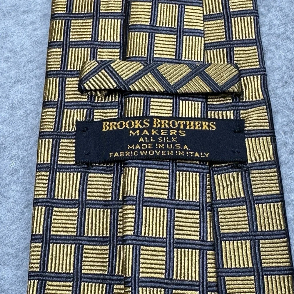 Brooks Brothers Makers Necktie Blue Check Yellow Basket Weave Silk USA